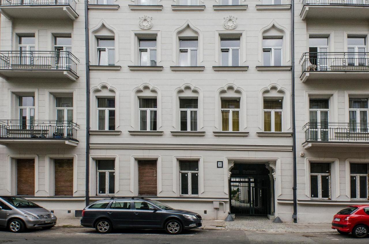 Standard Apartment On 6 Sierpnia Łódź Buitenkant foto